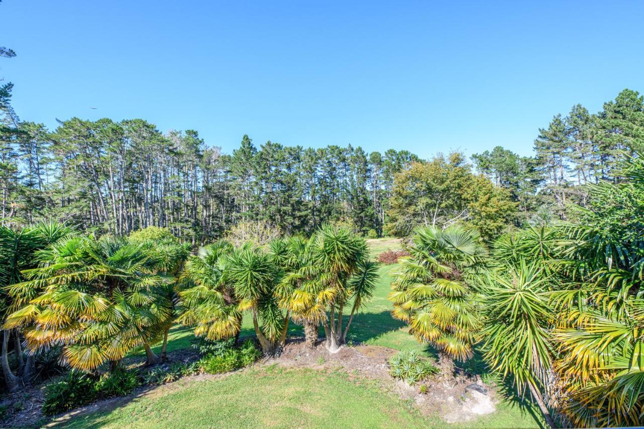 Northridge Golf Resort Orewa Exterior photo